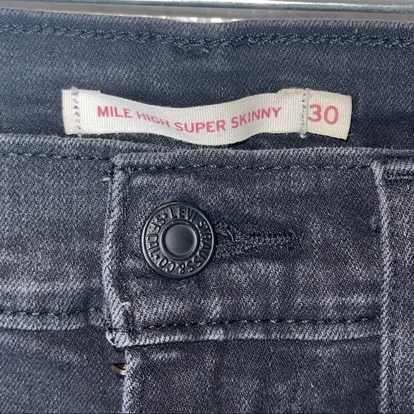 LEVI'S Black Distressed Mile High Super Skinny Jeans Size 30 - Picture 6 of 6